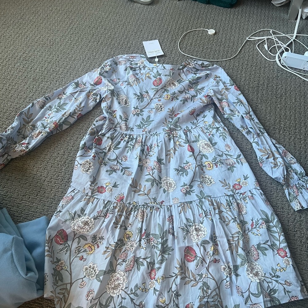 Floral Dress - Blue - Picture 6 of 7